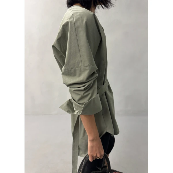 The Frankie Shop Ames Belted Top – Sage, view 5