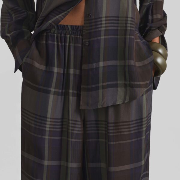 The Frankie Shop Baxter Sheer Fluid Track Pants - Navy Tartan - Oversized Minimalist Pants in Multicolour - Shop at Coveti