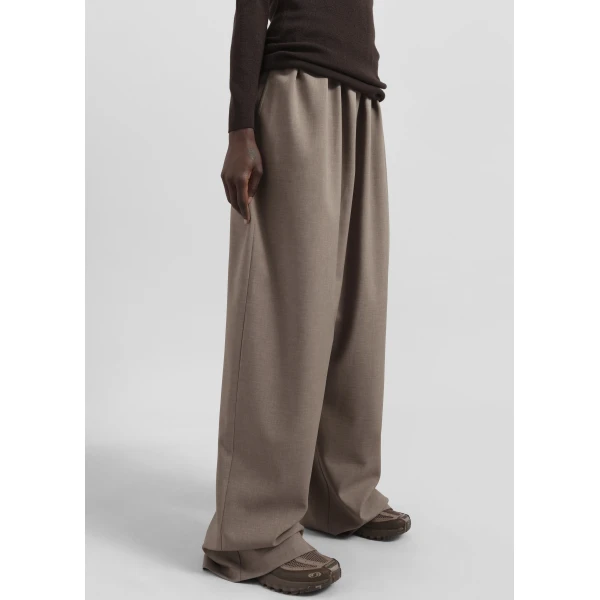 The Frankie Shop Baxter Track Pants – Taupe, view 4