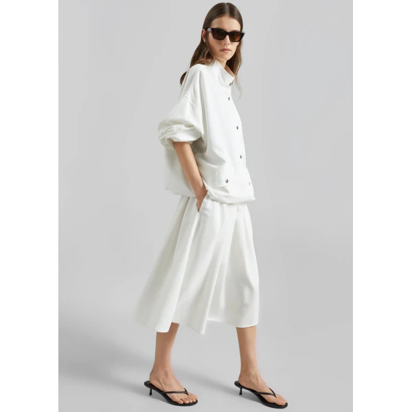 The Frankie Shop Bellona Flared Midi Skirt – White, view 2