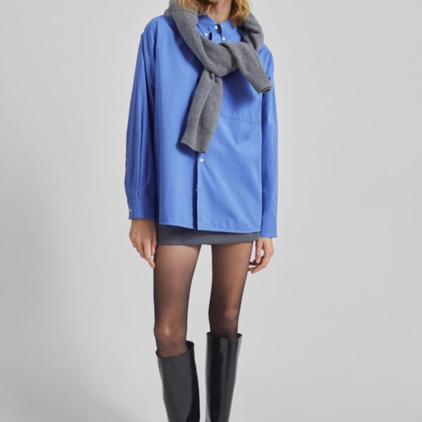 The Frankie Shop Bijnor Oxford Shirt - Blue - Oversized Minimalist Tops in Blue - Shop at Coveti