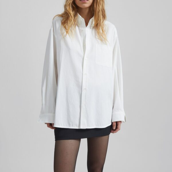 The Frankie Shop Bijnor Oxford Shirt - White - Oversized Minimalist Tops in White - Shop at Coveti
