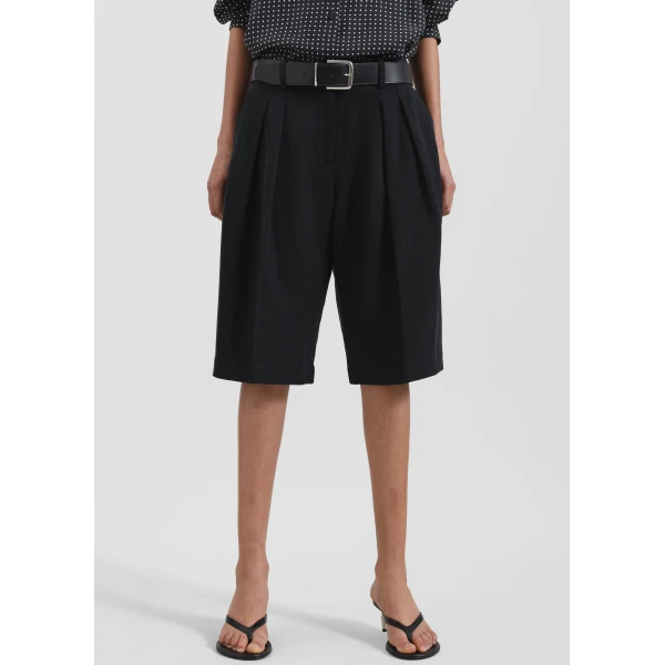 The Frankie Shop Bilbao Pleated Linen Bermuda Shorts – Black, view 4