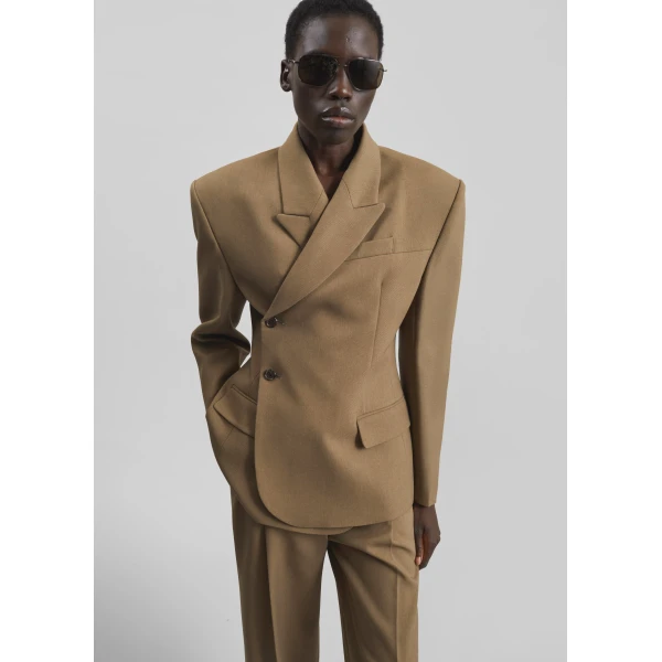 The Frankie Shop Blerick Crossover Blazer – Camel, view 5