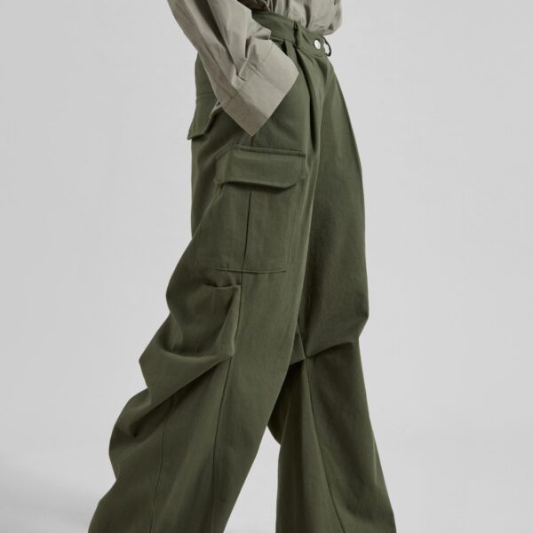 The Frankie Shop Bronte Cargo Pants - Army Green - Oversized Minimalist Pants in Green - Shop at Coveti
