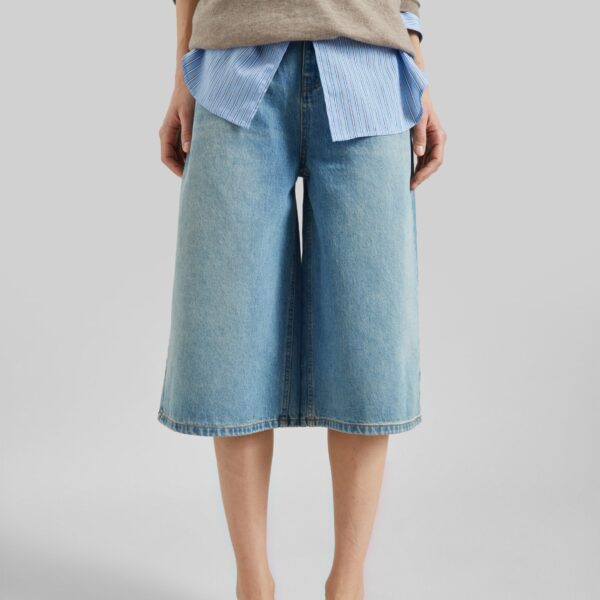 The Frankie Shop Brunoy Denim Culottes - Light Wash - Oversized Minimalist Shorts in Grey - Shop at Coveti