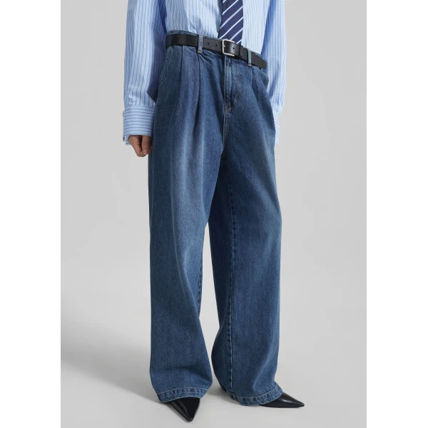The Frankie Shop Buxton Pleated Wide Jeans – Medium Wash, view 6