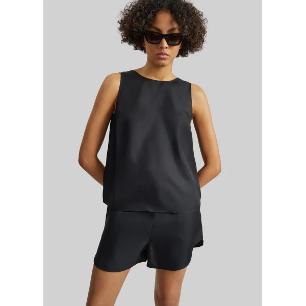 The Frankie Shop Cabo Elasticated Silk Shorts – Black, view 3