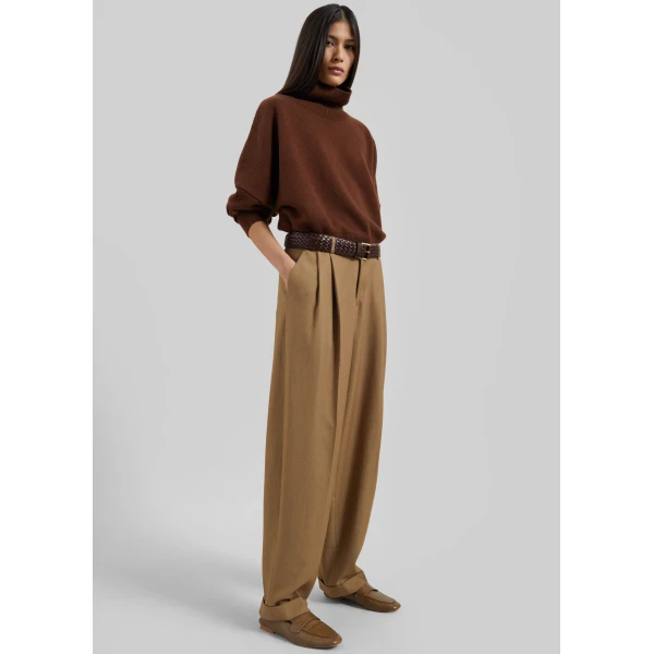 The Frankie Shop Canberra Pleated Trousers – Camel, view 3
