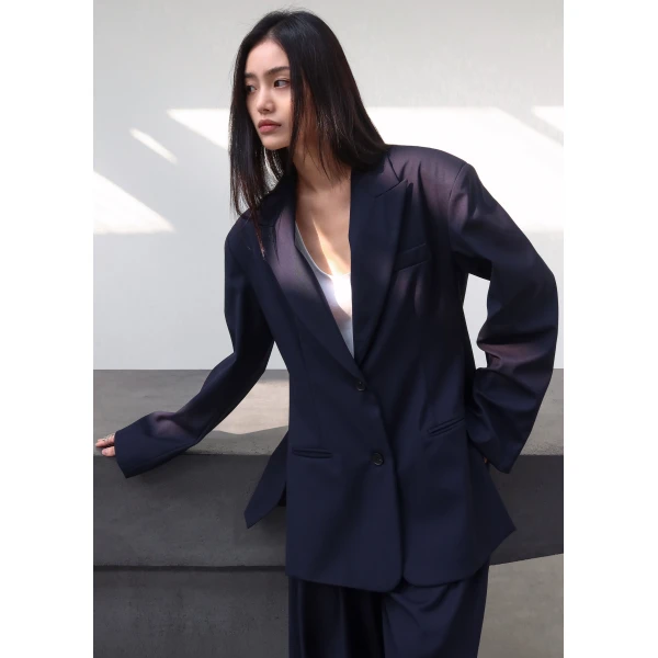The Frankie Shop Canmore Double Vent Blazer – Navy, view 2