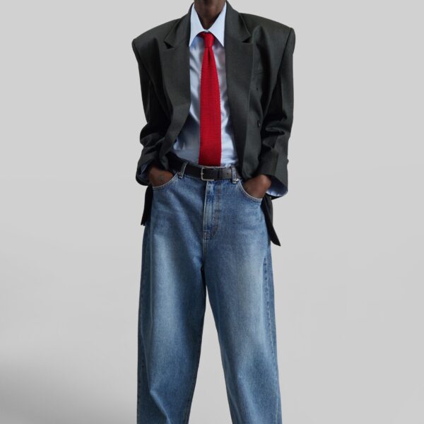 The Frankie Shop Dawson Wide Leg Jeans - Medium Wash - Oversized Minimalist Pants in Grey - Shop at Coveti
