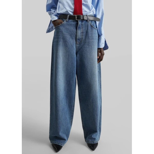 The Frankie Shop Dawson Wide Leg Jeans – Medium Wash, view 4