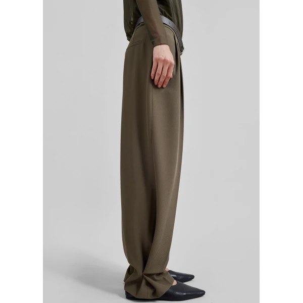 The Frankie Shop Dina Pleated Trousers – Khaki, view 3