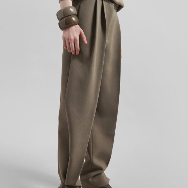 The Frankie Shop Doyer Pleated Trousers - Moss Green - Oversized Minimalist Pants in Green - Shop at Coveti