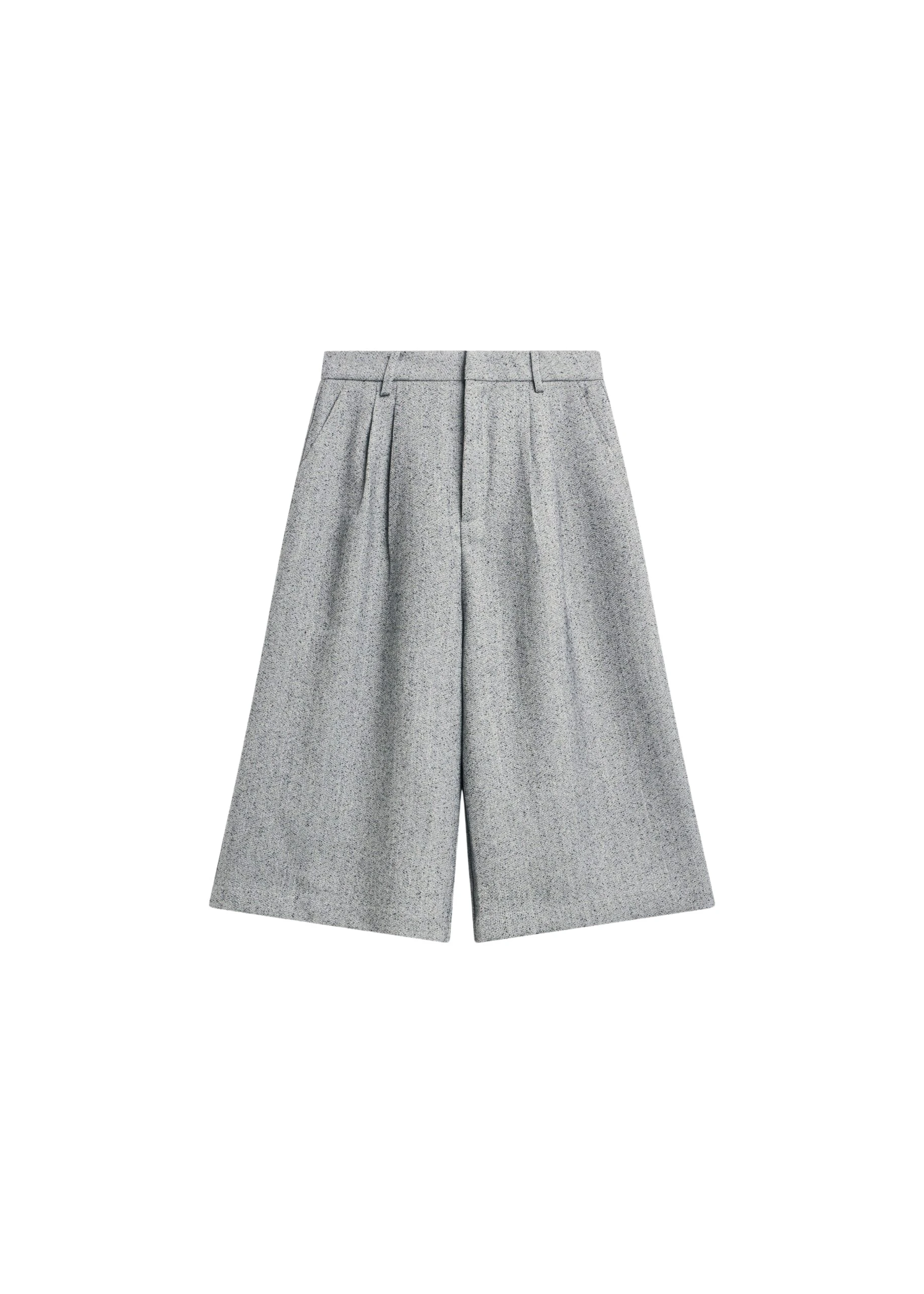 The-Frankie-Shop-Dunley-Bermuda-Shorts-Grey-Melange-coveti-scaled89293_nobg The Frankie Shop Dunley Bermuda Shorts - Grey Melange - Oversized Minimalist Shorts in Grey - Shop at Coveti