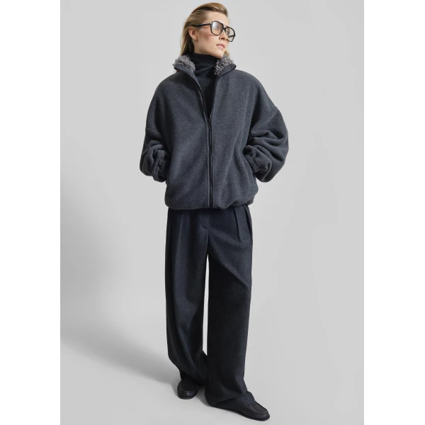 The Frankie Shop Edane Fleece Jacket – Dark Grey, view 3