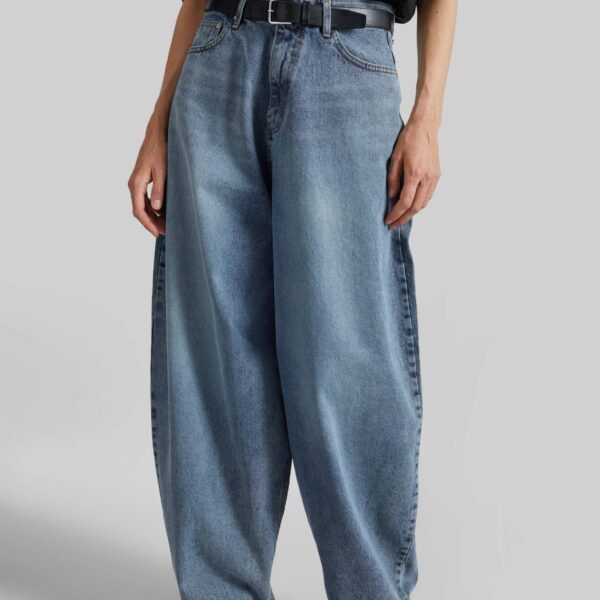 The Frankie Shop Elga Barrel Leg Jeans - Medium Wash - Oversized Minimalist Pants in Grey - Shop at Coveti