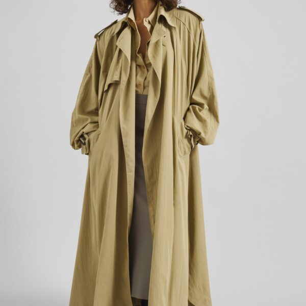 The Frankie Shop Elsdon Fluid Long Trench - Camel - Oversized Minimalist Coats in Beige - Shop at Coveti
