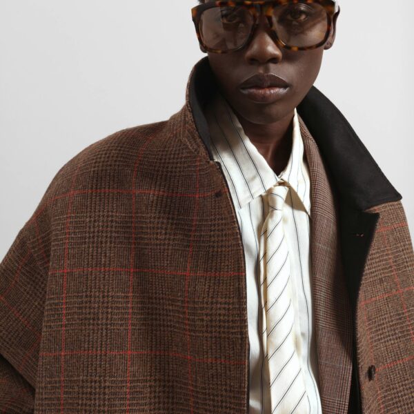 The Frankie Shop Elton Reversible Car Coat - Brown Glen Plaid - Oversized Minimalist Coats in Multicolour - Shop at Coveti