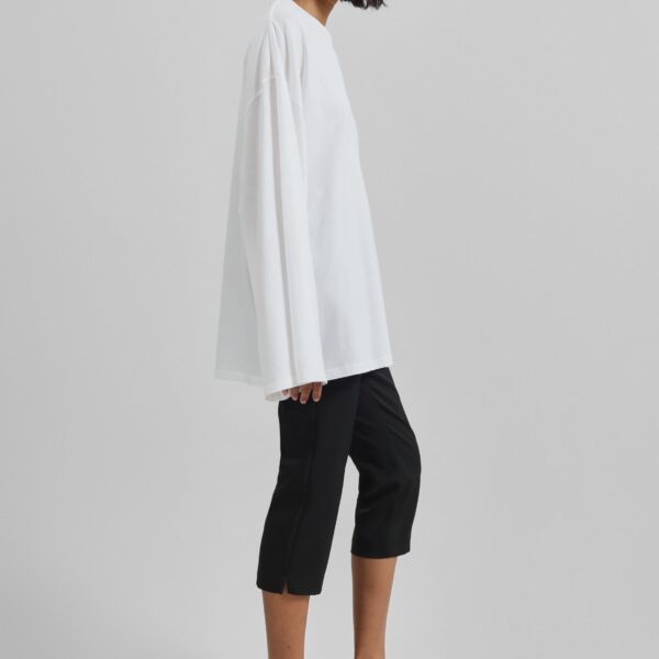 The Frankie Shop Emersyn Capri Pants - Black - Oversized Minimalist Pants in Black - Shop at Coveti