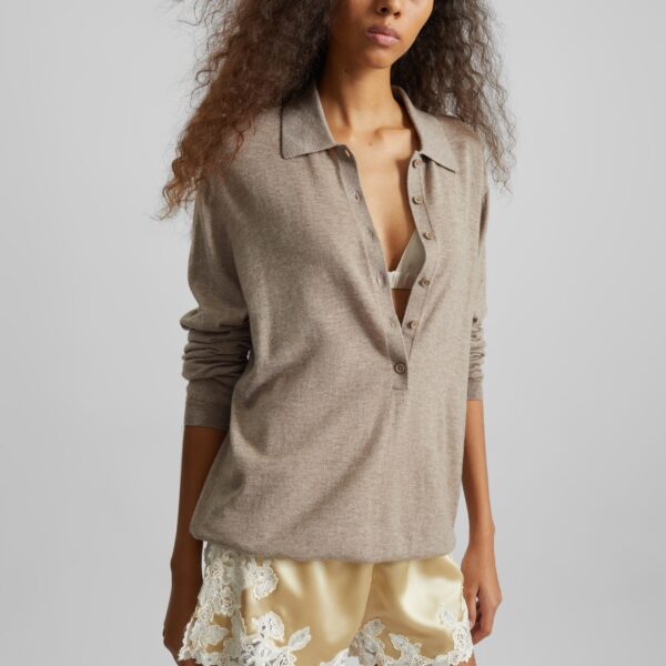 The Frankie Shop Eri Satin Shorts - Vanilla Cream - Oversized Minimalist Shorts in Ivory - Shop at Coveti