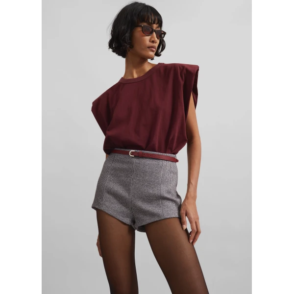 The Frankie Shop Eva Padded Shoulder Muscle T-Shirt – Burgundy Top, view 4