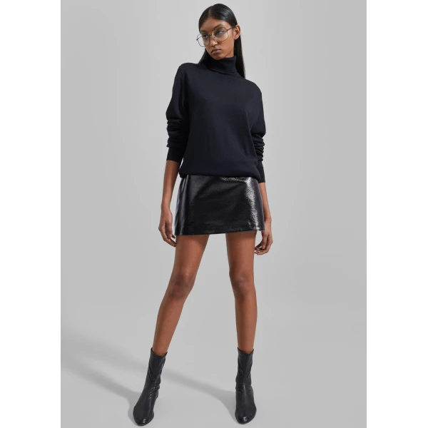 The Frankie Shop Eve Thin Turtleneck Sweater – Black, view 4