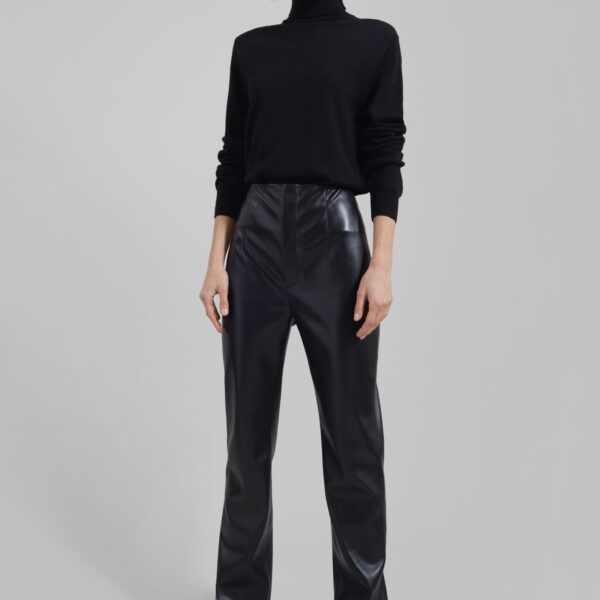 The Frankie Shop Eve Thin Turtleneck Sweater - Black - Oversized Minimalist Knitwear in Black - Shop at Coveti