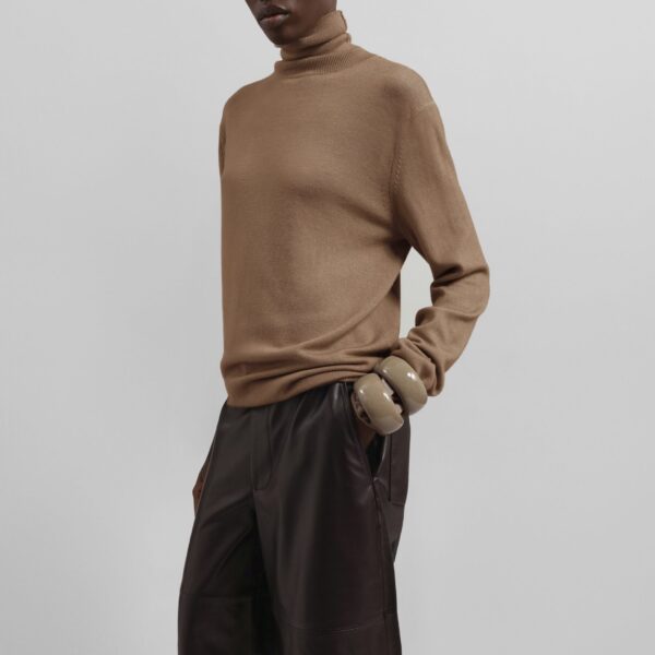 The Frankie Shop Eve Thin Turtleneck Sweater - Camel - Oversized Minimalist Knitwear in Beige - Shop at Coveti