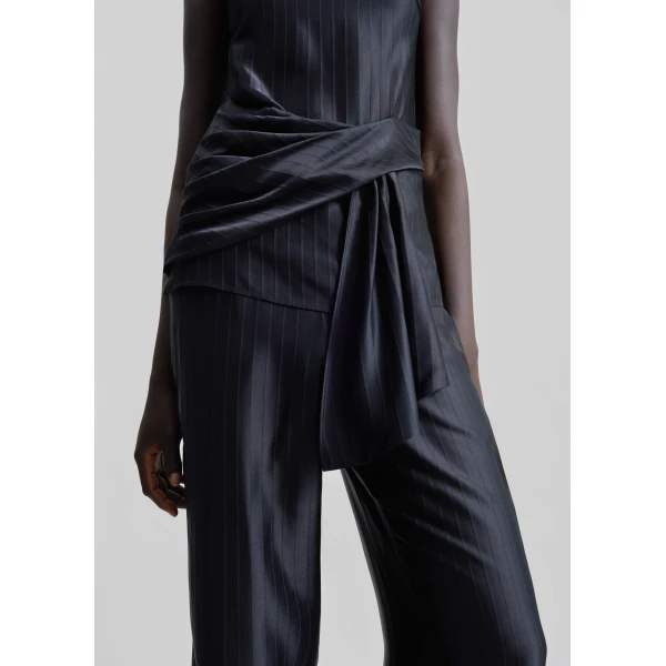 The Frankie Shop Fonda Draped Top – Black, view 5