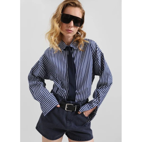 The Frankie Shop Forli Shirt – Navy/White Stripe, view 2