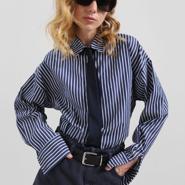 The Frankie Shop Forli Shirt - Navy/White Stripe - Oversized Minimalist Tops in Multicolour - Shop at Coveti