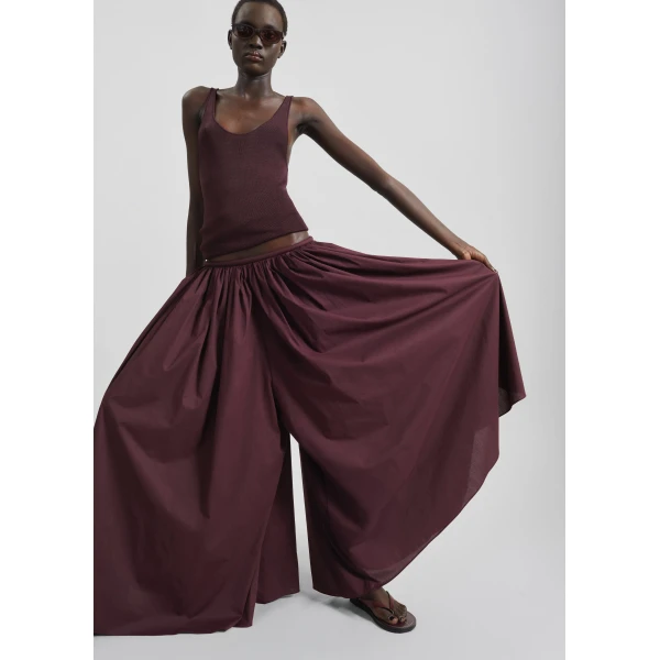 The Frankie Shop Gaeta Wide Corded Waistband Culottes – Burgundy, view 2
