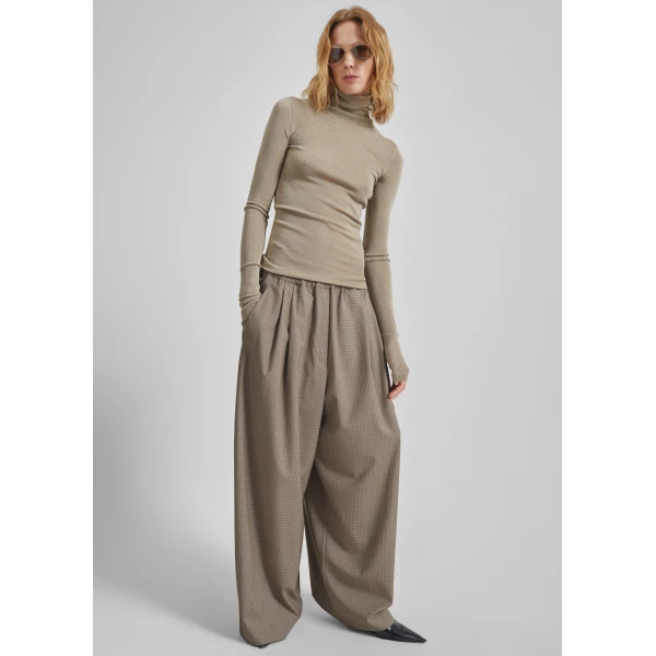 The Frankie Shop Gistel Pleated Pants – Beige Plaid, view 4