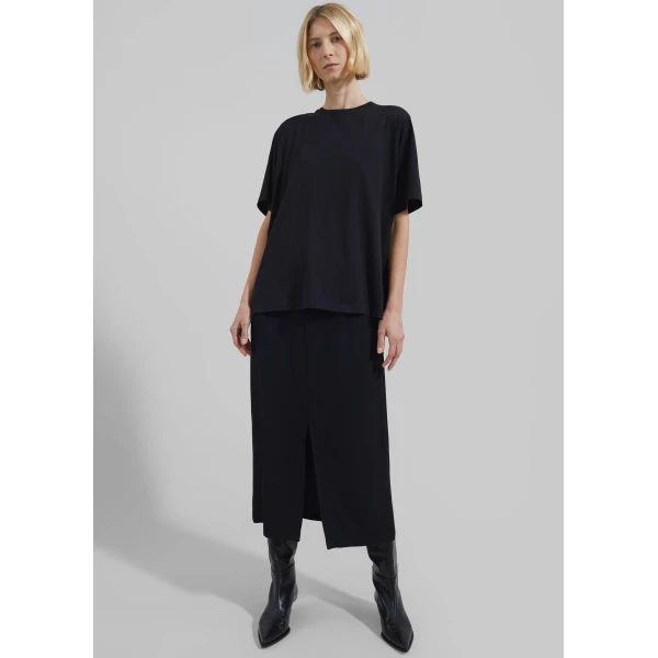 The Frankie Shop Harper Soft Organic T-Shirt – Black Top, view 3