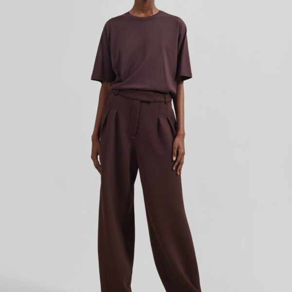 The Frankie Shop Harper Soft Organic T-Shirt - Dark Plum - Oversized Minimalist Tops in Purple - Shop at Coveti