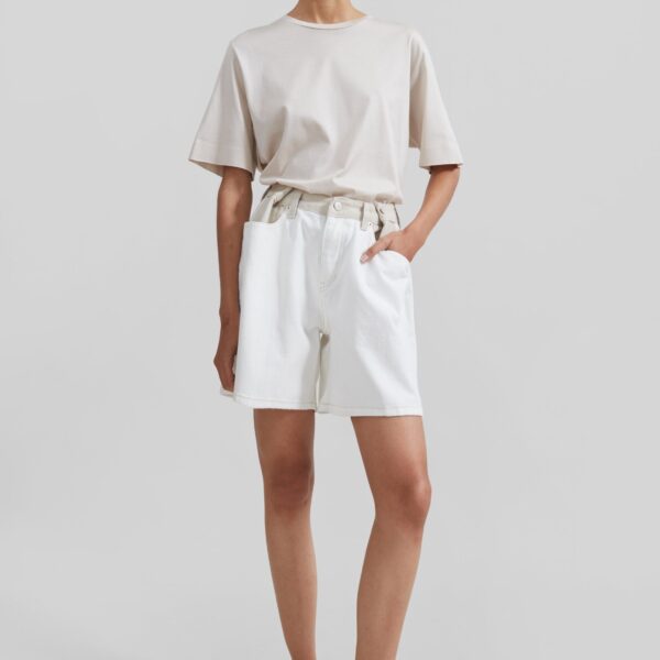 The Frankie Shop Hayla Contrast Denim Shorts - Off White/Beige - Oversized Minimalist Shorts in Multicolour - Shop at Coveti