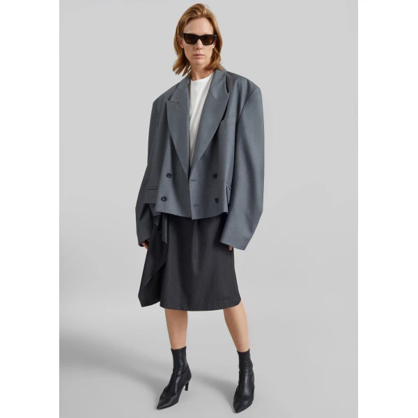 The Frankie Shop Helna Boxy Cropped Blazer – Grey, view 2