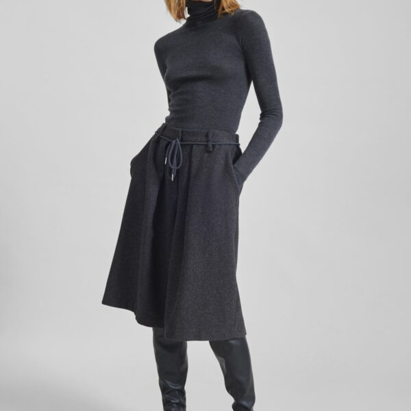 The Frankie Shop Hemavan Bermuda Shorts - Dark Grey - Oversized Minimalist Shorts in Grey - Shop at Coveti