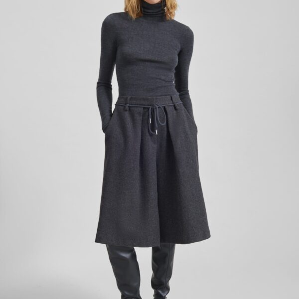 The Frankie Shop Hemavan Bermuda Shorts - Dark Grey - Oversized Minimalist Shorts in Grey - Shop at Coveti