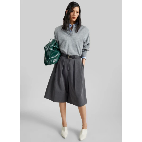 The Frankie Shop Kalvo Belted Bermuda Shorts – Dark Grey, view 2