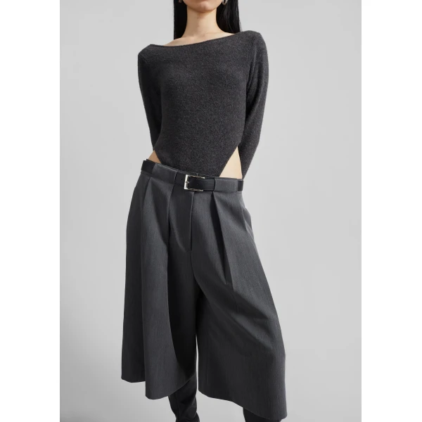 The Frankie Shop Kalvo Belted Bermuda Shorts – Dark Grey, view 5