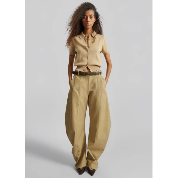 The Frankie Shop Keasden Barrel Leg Trousers – Camel, view 2