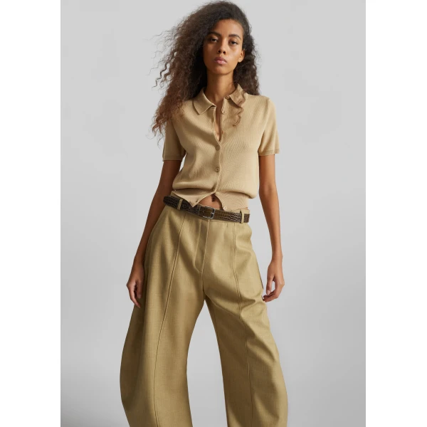 The Frankie Shop Keasden Barrel Leg Trousers – Camel, view 6