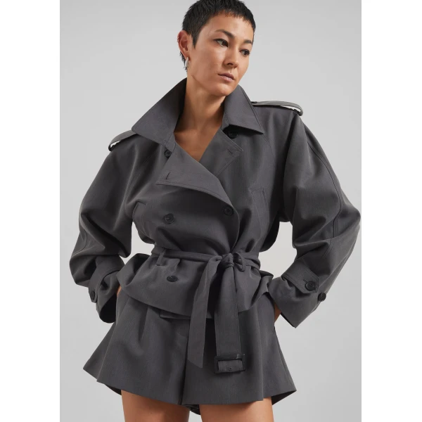 The Frankie Shop Kinsley Cropped Trench Jacket – Grey, view 3
