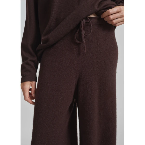 The Frankie Shop Kladno Knit Joggers – Brown, view 5