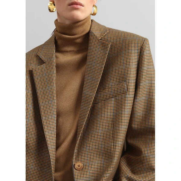 The Frankie Shop Lyra Oversized Houndstooth Blazer – Camel, view 5