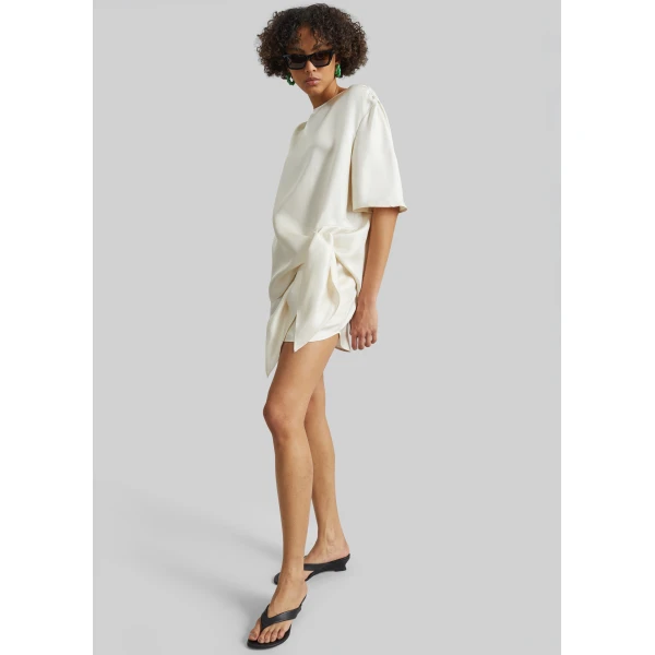The Frankie Shop Mano Asymmetric Silk Top – Ivory, view 5