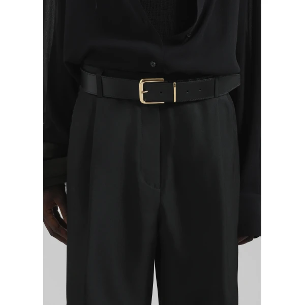 The Frankie Shop Marfa Pleated Silk Bermuda Shorts – Black, view 6