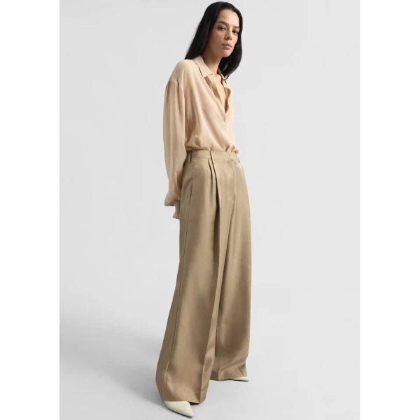 The Frankie Shop Marfa Pleated Silk Trousers – Beige, view 6